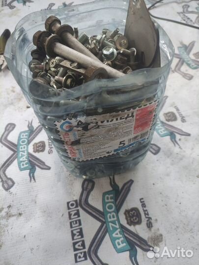 Болтики/митизы Toyota Prius