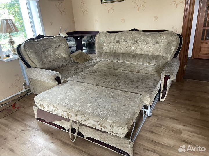 Угловой диван бу