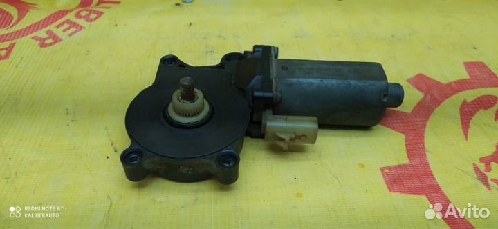 Моторчик стеклоподъемника передний левый Chrysler