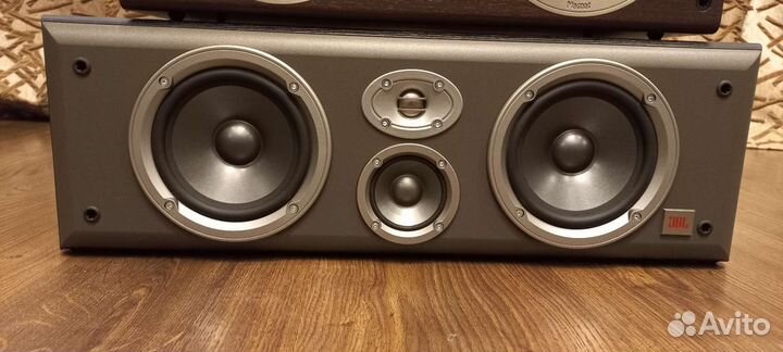 Акустика центр JBL Magnat Tempus