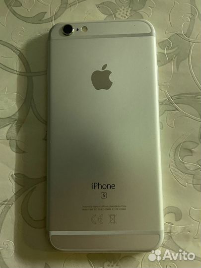 Телефон iPhone 6s