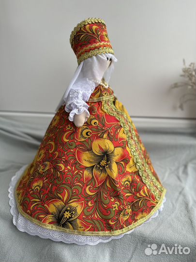 Кукла баба на чайник