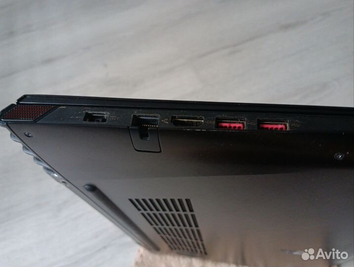 Lenovo Y50 70