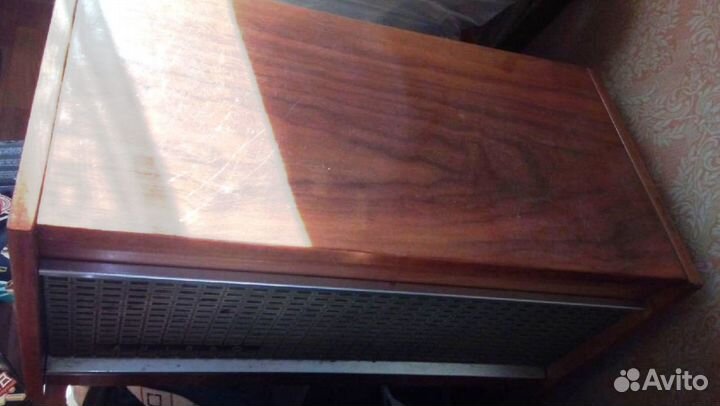 Катушечный магнитофон 