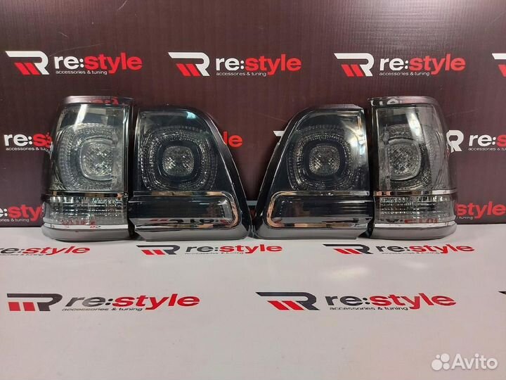 Стопы Toyota Land Cruiser 100 дымчатые S1826