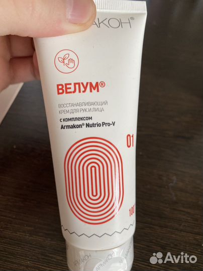 Крема и спреи для защиты и очистки кожи