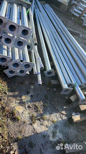 Столбы освещения