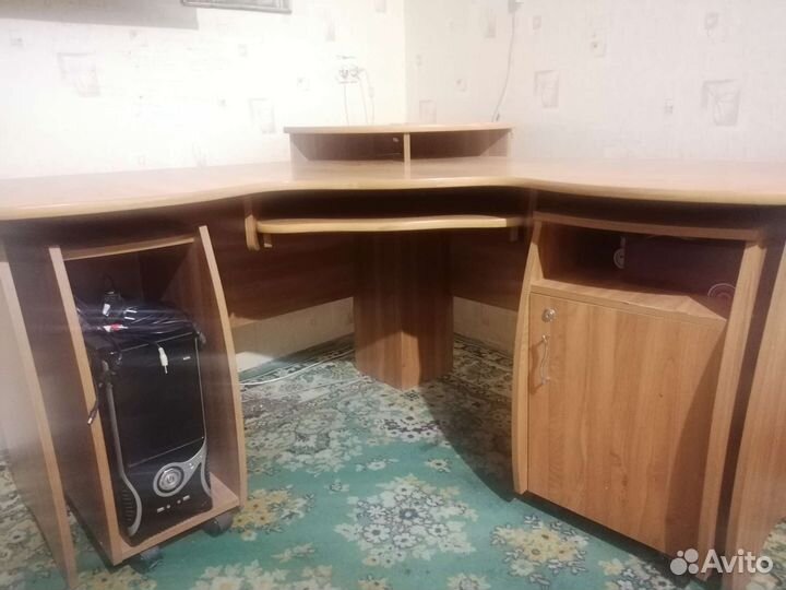 Компьютерный стол бу