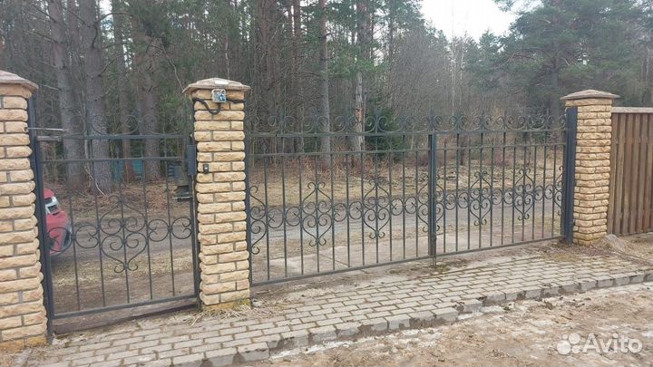 Кованые ворота и калитка