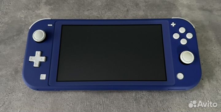Nintendo switch lite + чехол + карта 128Гб