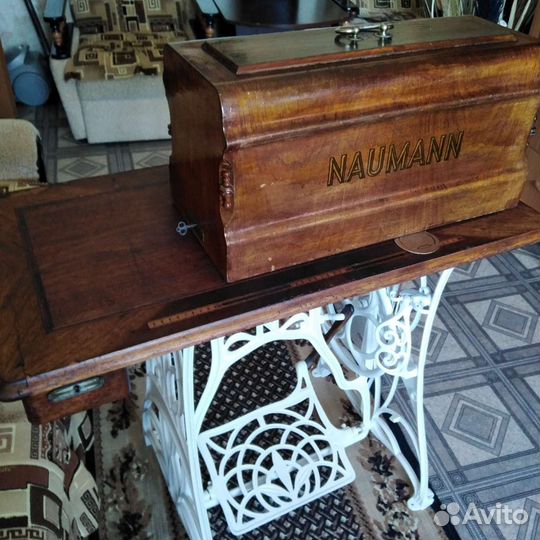 Швейная машинка naumann