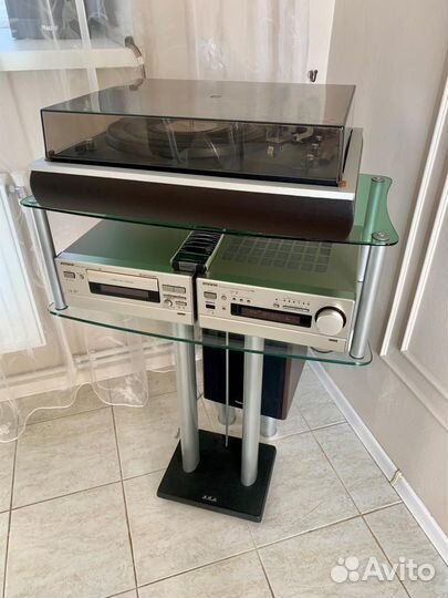 Стеклянная тумба стойка для аппаратуры X.B.L