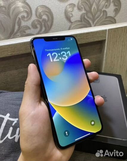iPhone 11 Pro, 64 ГБ