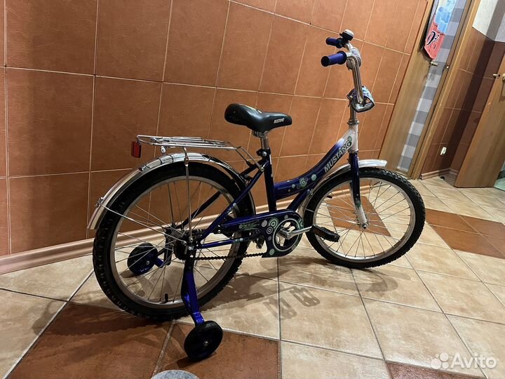 Велосипед новый 2х колесный + 2 колеса