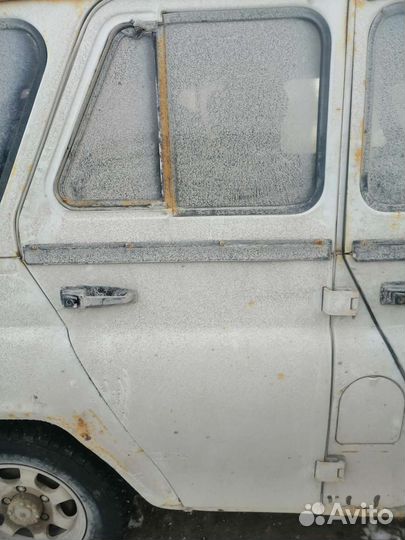 Двери на УАЗ 469