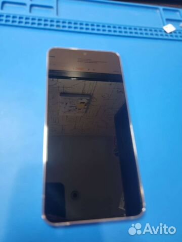 Дисплей Samsung s22