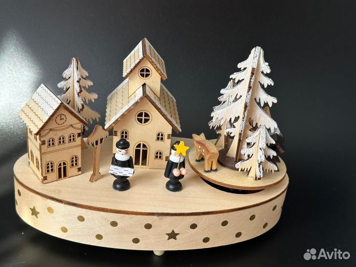 Новогодний декор Музыкальный городок Германия