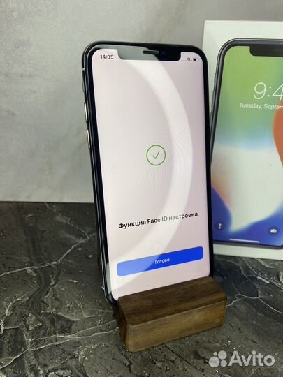 iPhone X, 256 ГБ