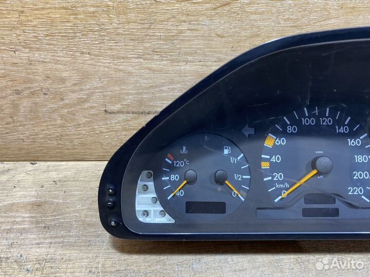 Панель приборов Mercedes W202 дизель 112298