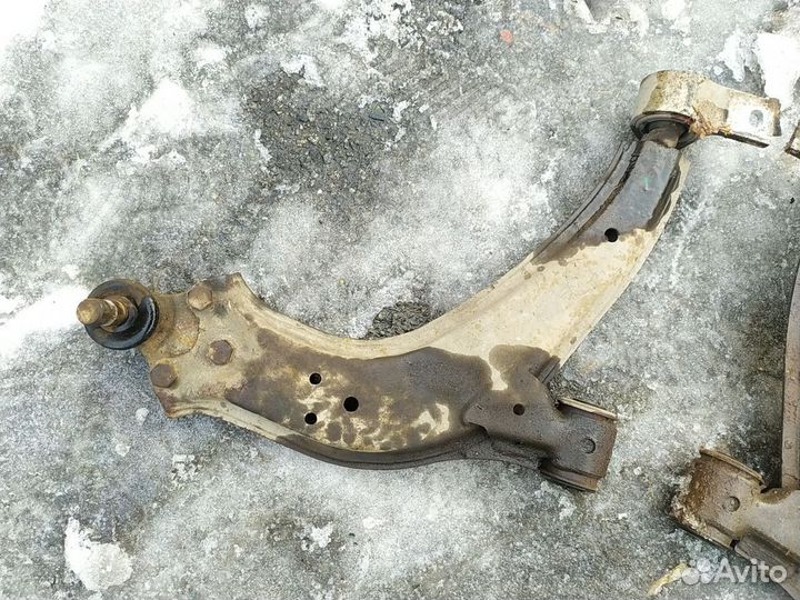 Рычаг передний нижний Лифан Бриз