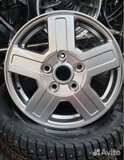 Диски Прома BUS 5x130 на Renault Master R16 d89,1