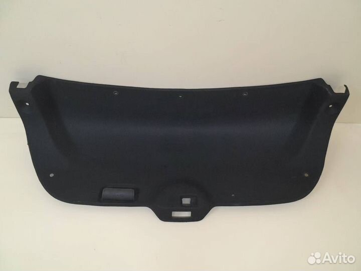 Обшивка крышки багажника Kia Cerato 2018