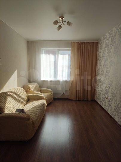 2-к. квартира, 50 м², 2/3 эт.