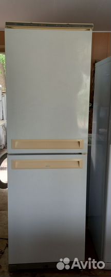 Холодильник Stinol