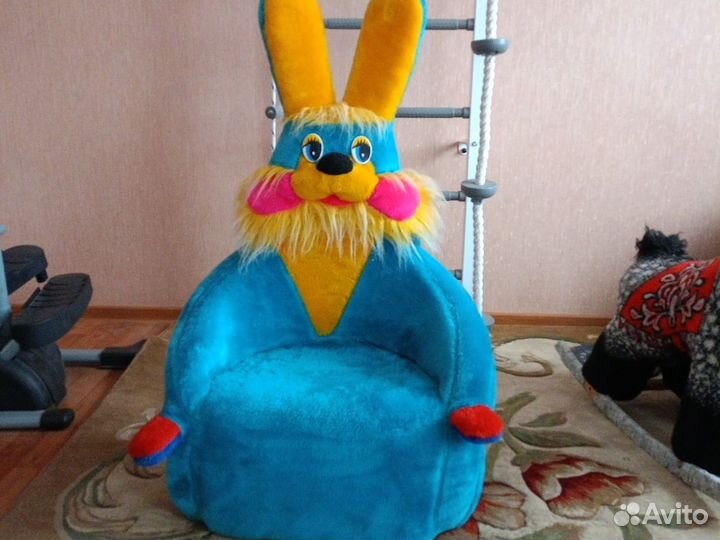 Детское кресло