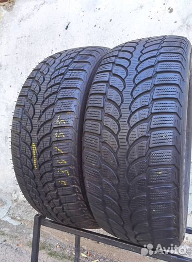 Bridgestone Blizzak LM-32 235/55 R17 103V