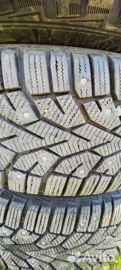 R16 Gislaved NordFrost 100 205/55, PCD 5x112 DIA 57.1