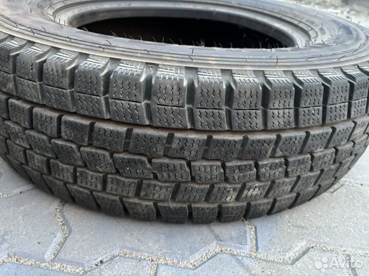 Dunlop SP LT 2 205/75 R16