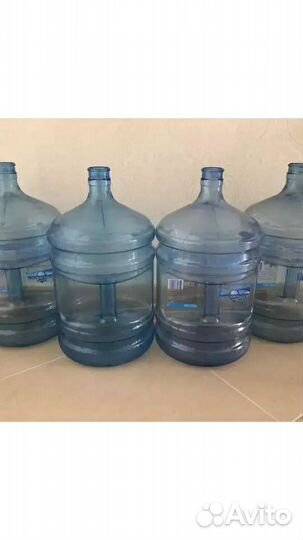 Бутыли много