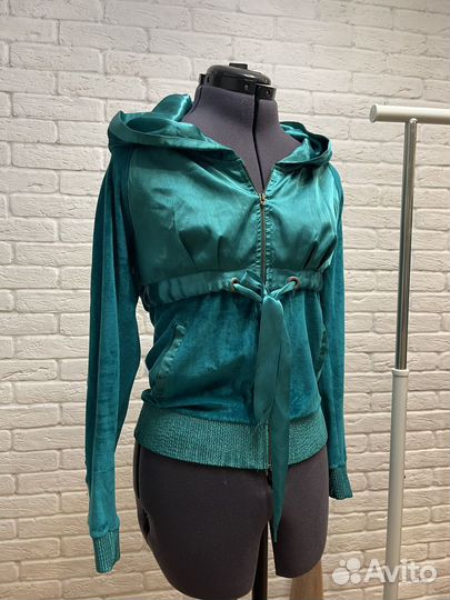 Женский спортивный костюм зеленый велюр черный