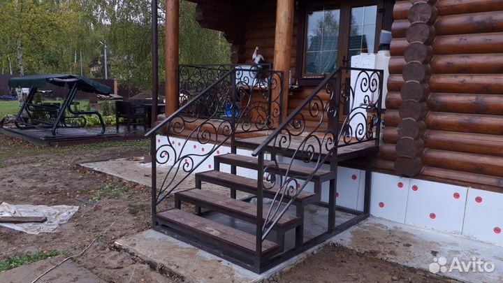 Лестница (крыльцо)