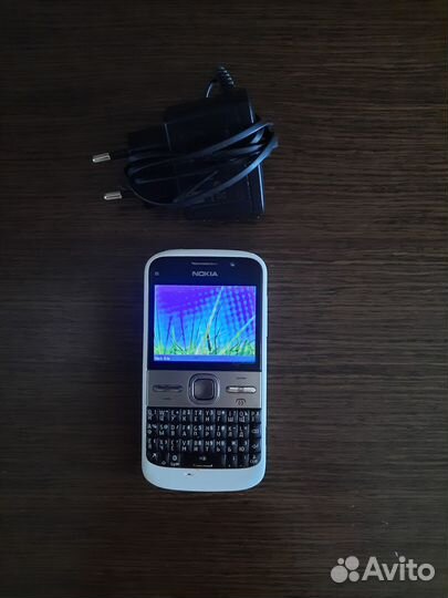 Nokia e5-00 б/у