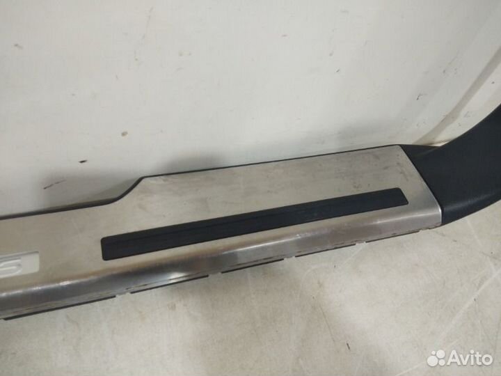 Накладка порога внутренняя передняя правая Lexus