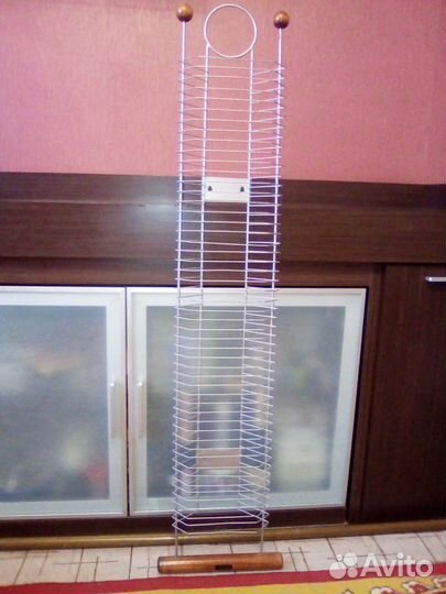 Подставка для дисков