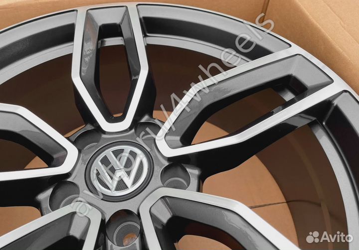 Диски Volkswagen T-Roc R19