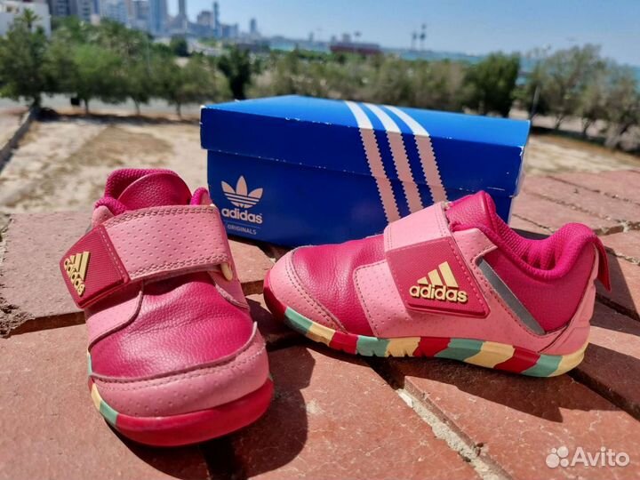 Кроссовки детские для девочек adidas 24 р. 14 см