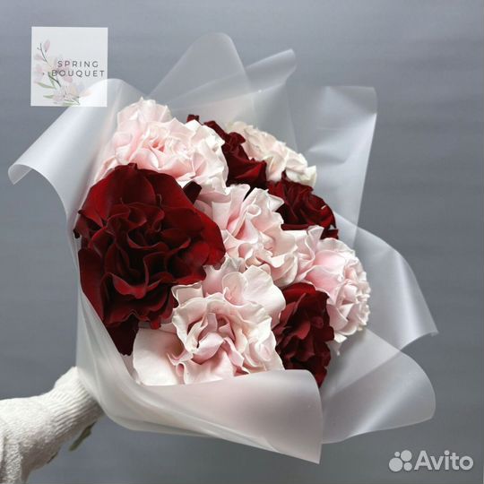 Букет цветов Пионовидная роза Гортензия Матиолла