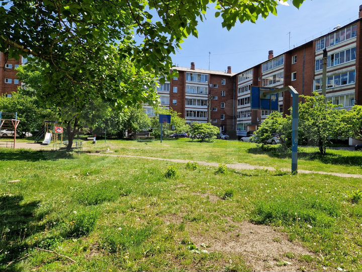 2-к. квартира, 49,6 м², 2/5 эт.