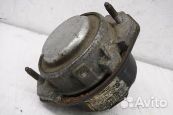 Подушка двигателя