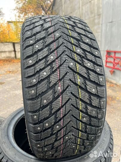 iLink Wintervorhut Stud II 275/40 R22 и 315/35 R22 125V