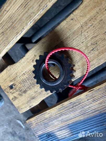 Шестерня коленвала Renault Megane 3 8200701690, 93