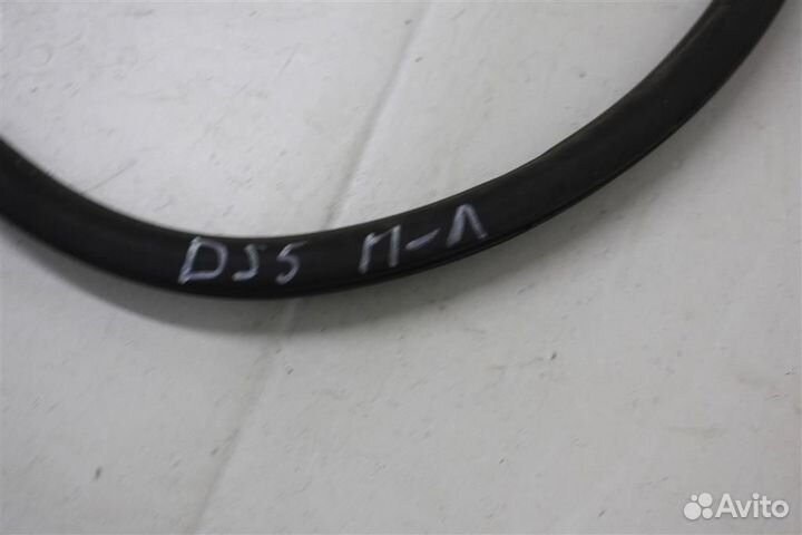 Уплотнитель кузова передней левой двери Peugeot-C