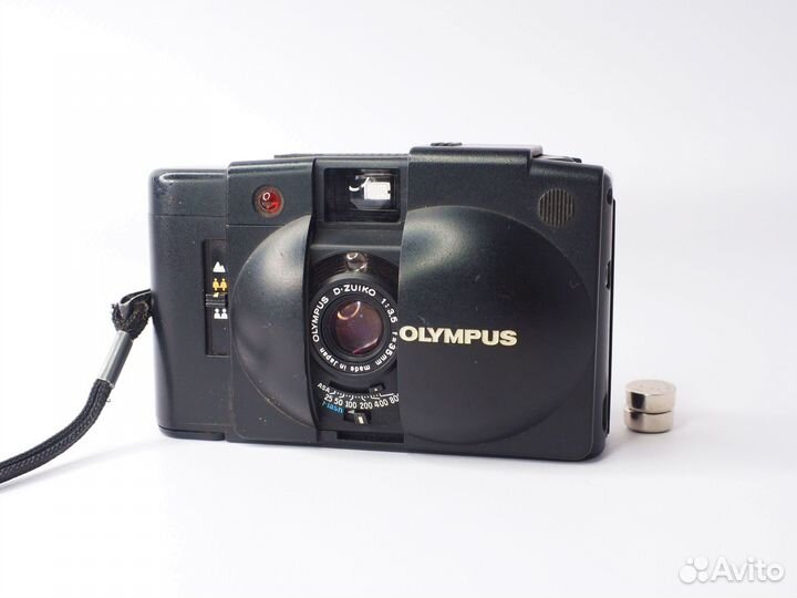 Пленочный фотоаппарат Olympus XA2 шкальный