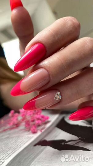 Мастер маникюра и педикюра