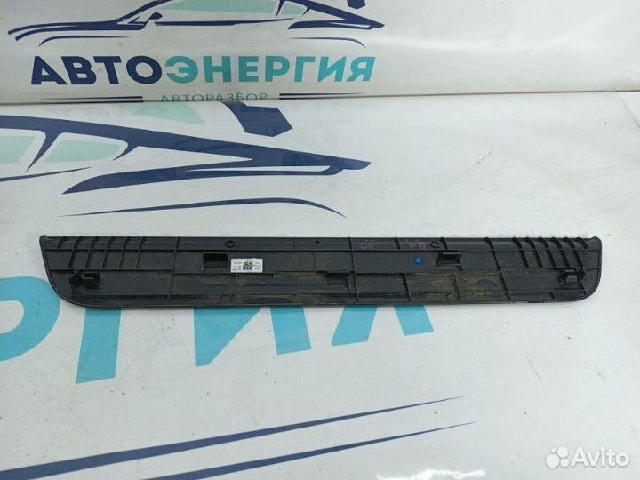 Накладка порога внутренняя передняя левая Hyundai