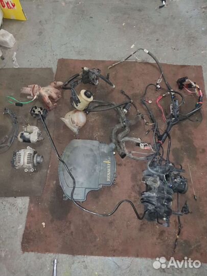 Навесное оборудование Двигателя Renault K7J 710